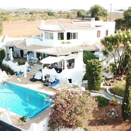 With Pool - Albufeira